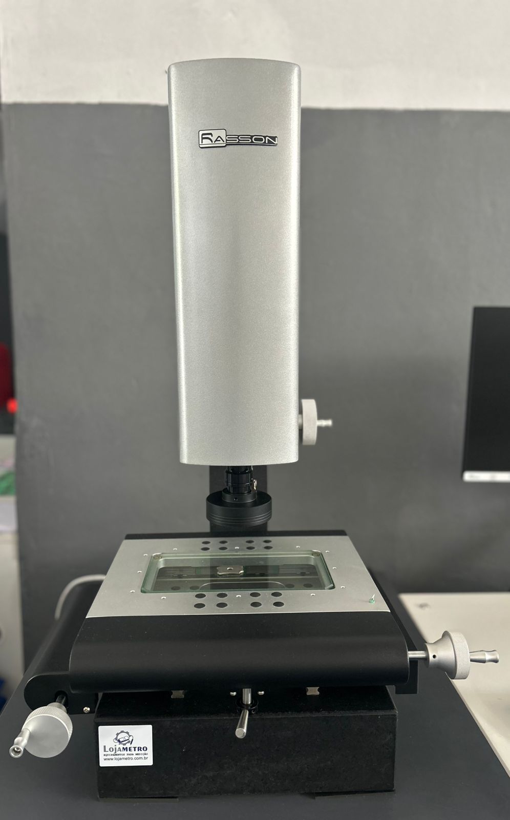 Máquina Tridimensional Óptica Rasson