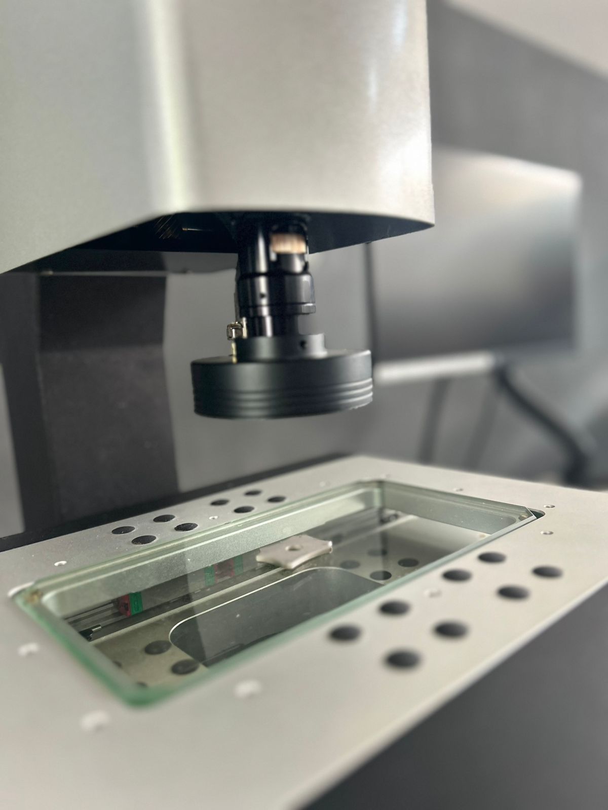 Máquina Tridimensional Óptica Rasson