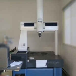 Tridimensional Mitutoyo 7106 Crysta Plus (Manual)