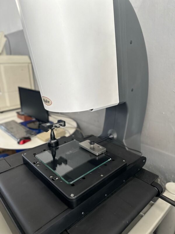 Máquina Tridimensional Óptica Multisensor Mahr - Imagem 4