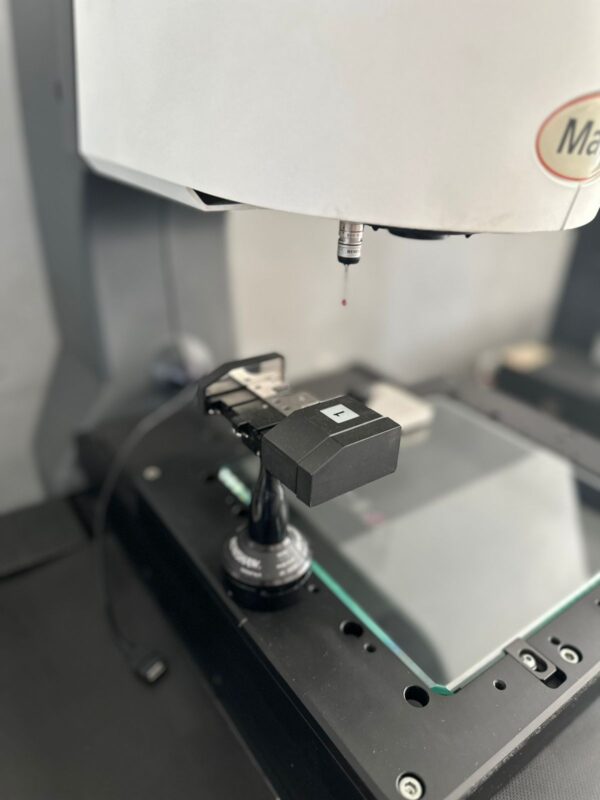 Máquina Tridimensional Óptica Multisensor Mahr - Imagem 3