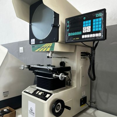 Projetor de Perfil Pantec Com impressora e Indicador Digital Mesa 150x50mm