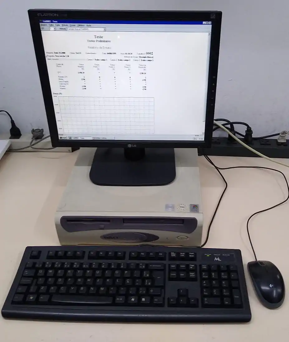 Máquina de Tração e Compressão Emic 20 kN - Imagem 6