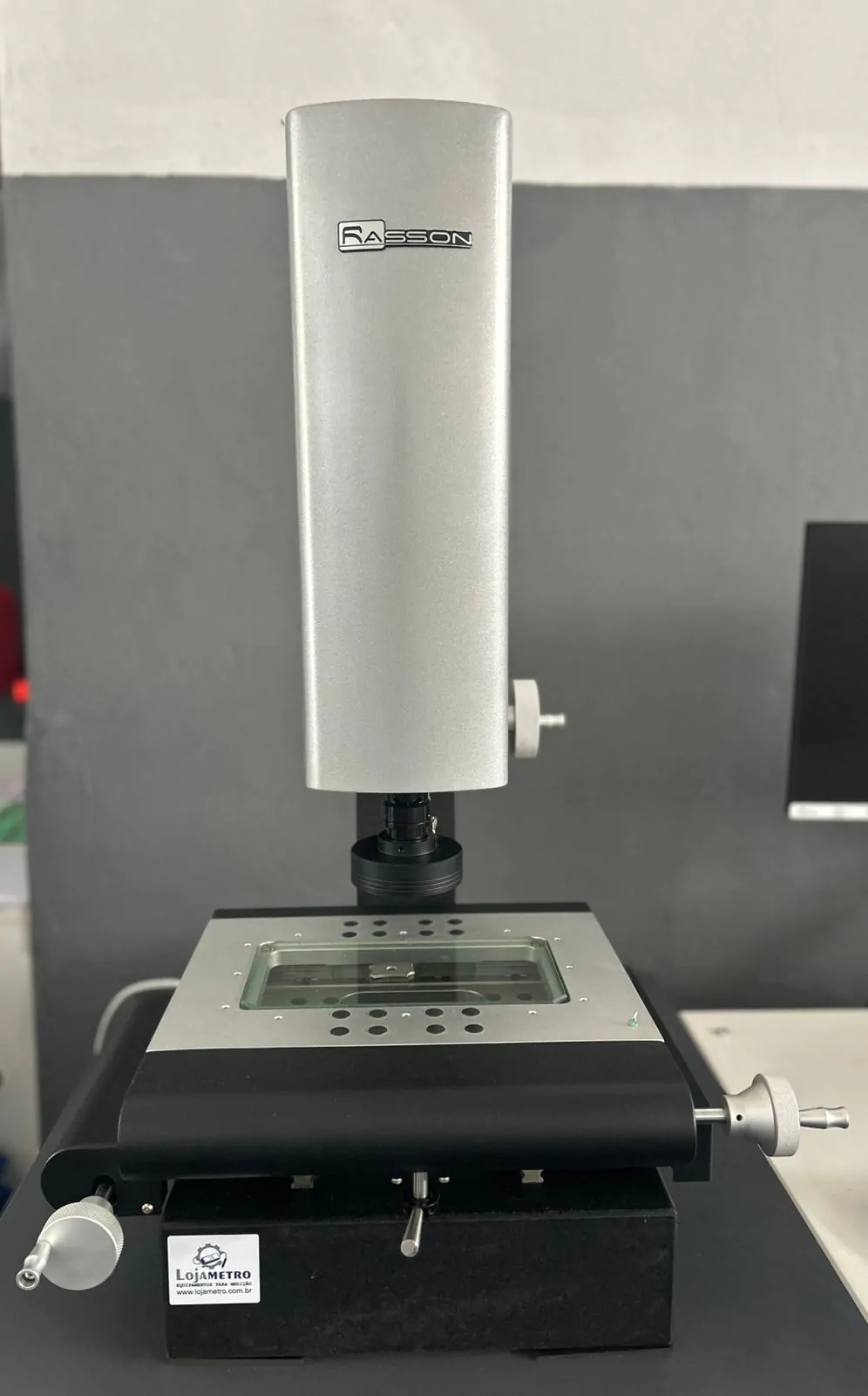 Máquina Tridimensional Óptica Rasson