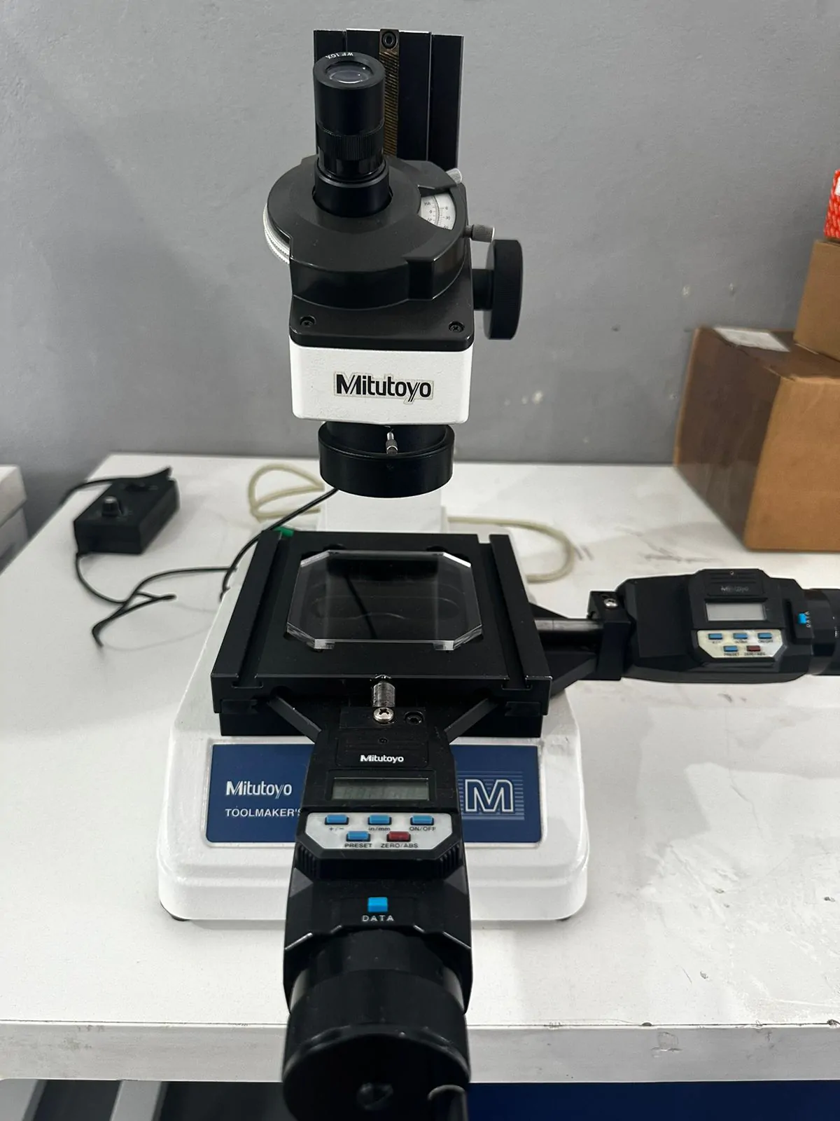 Microscópio de Medição Mitutoyo TM-505 - Imagem 2