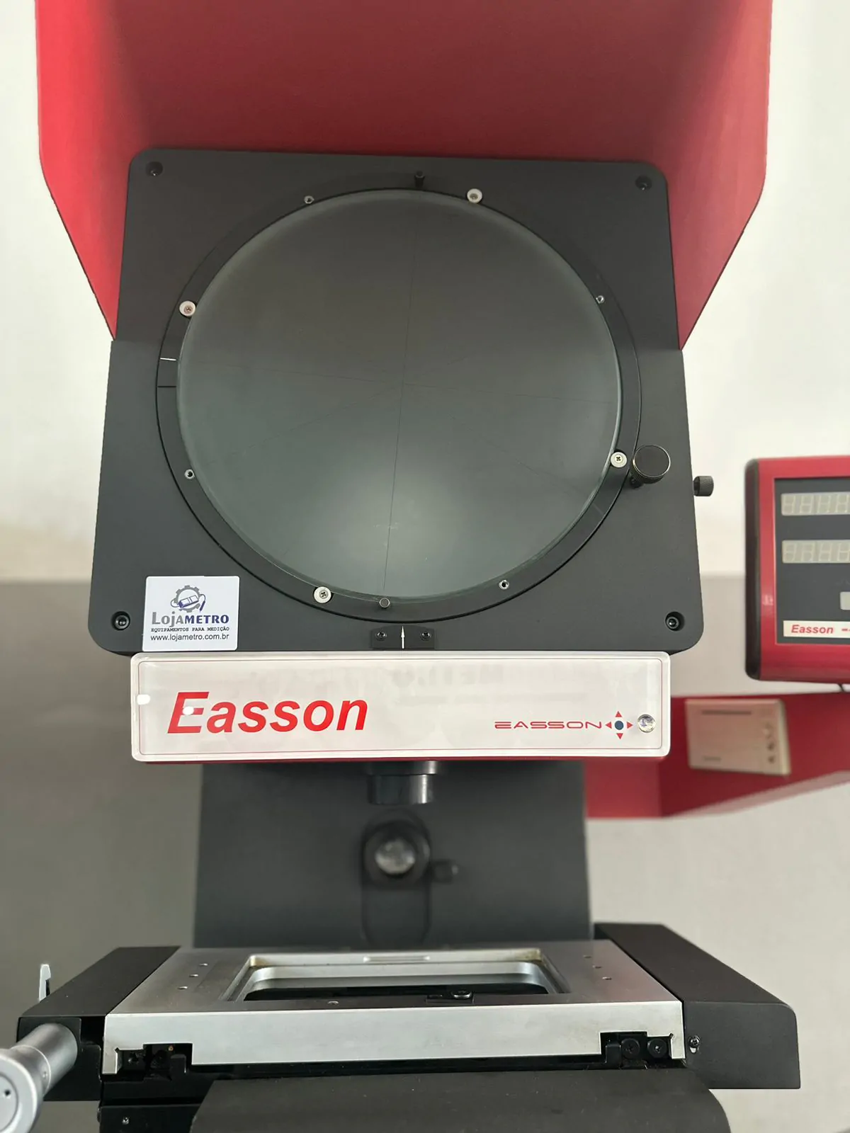 Projetor de Perfil Easson Com Indicador Digital Mesa 150x50mm